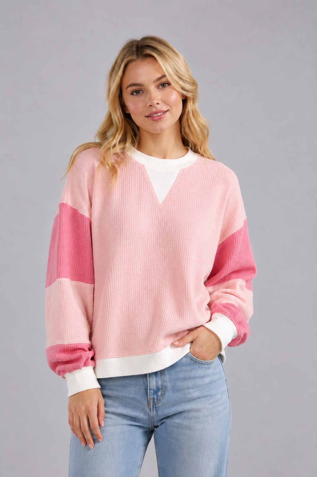 Cloudy Knit Colorblock Long Sleeve
Top
