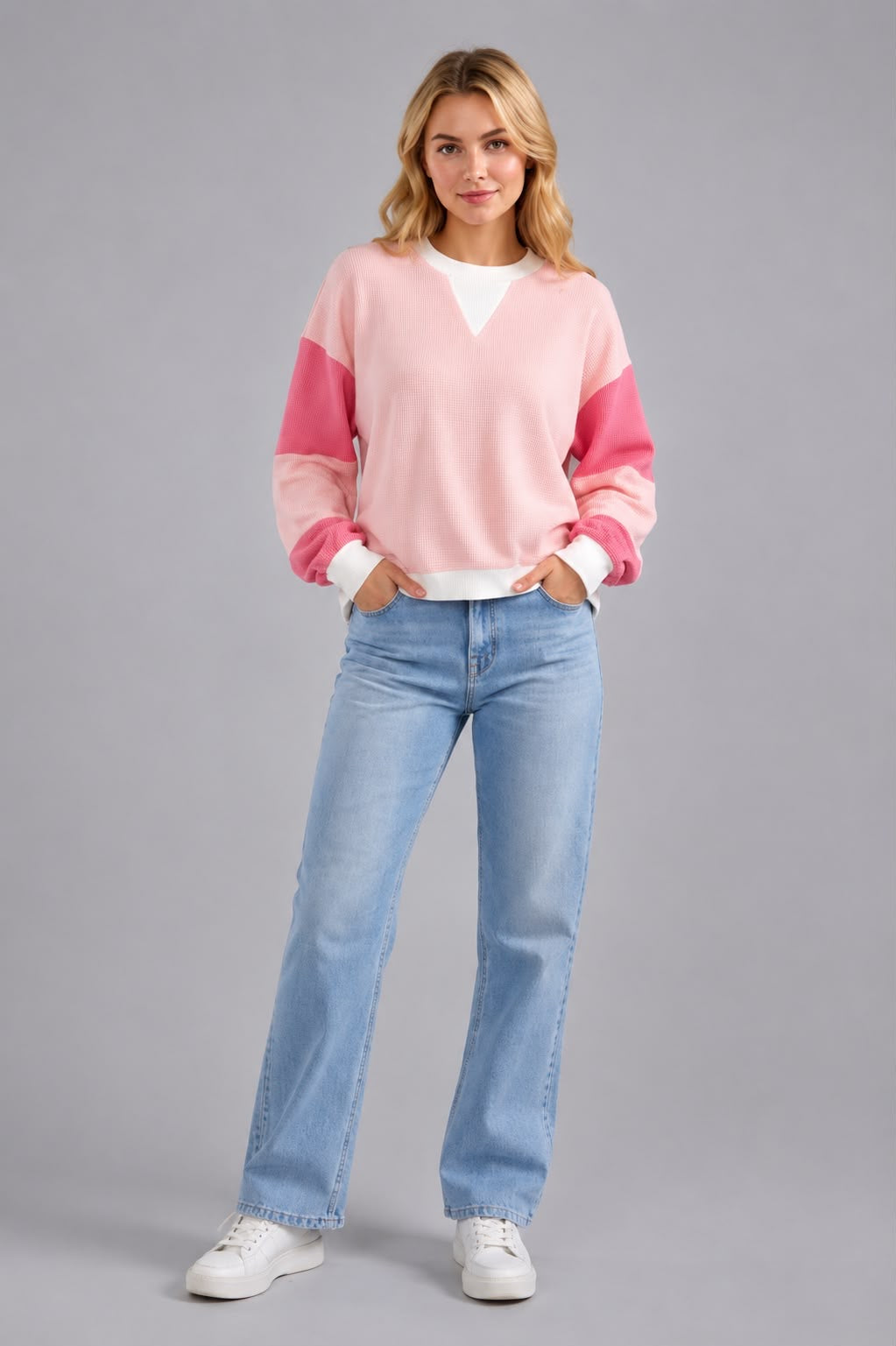 Cloudy Knit Colorblock Long Sleeve
Top