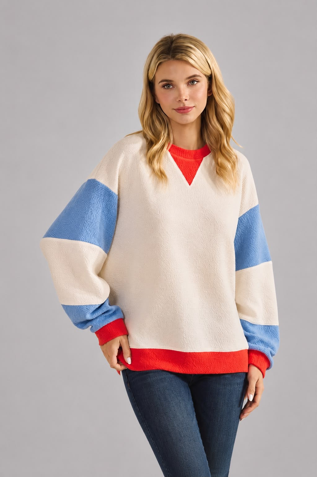 Cloudy Knit Colorblock Long Sleeve
Top