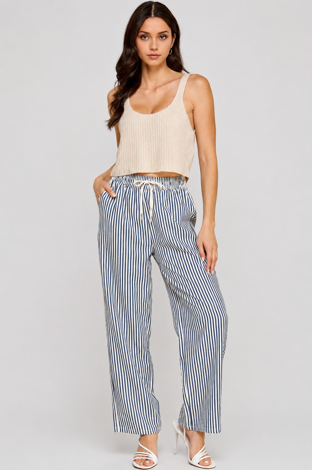 Pantalones rectos a rayas talla grande